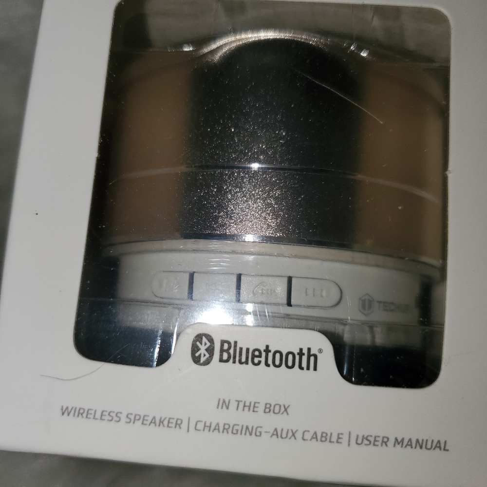 Metallic Speaker TECHLIP - Picture 4 of 4
